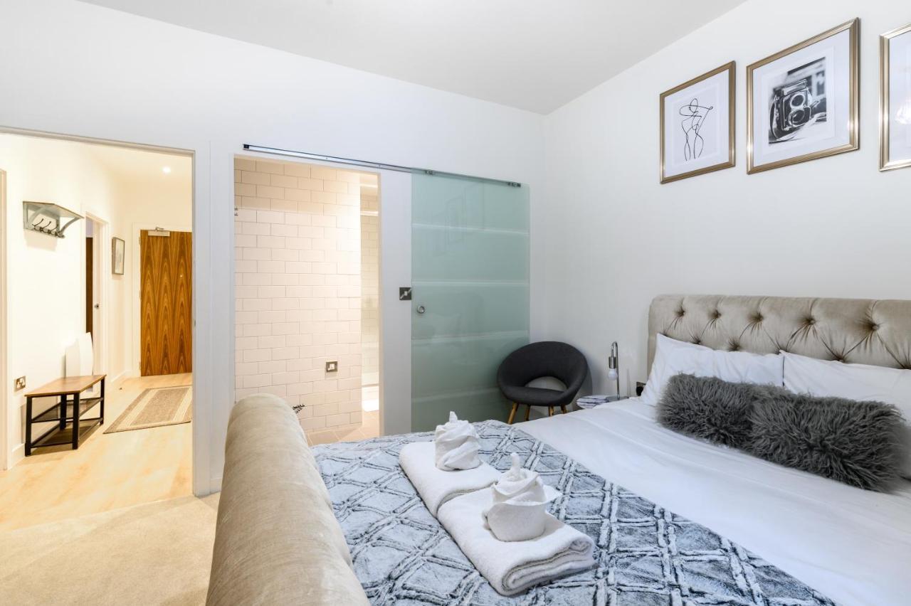 Comfy & Homely 2Bed Apartment - 5 Star Location Manchester Extérieur photo