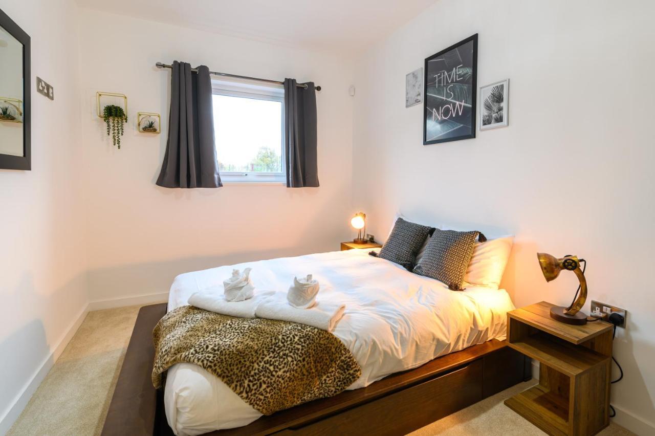Comfy & Homely 2Bed Apartment - 5 Star Location Manchester Extérieur photo